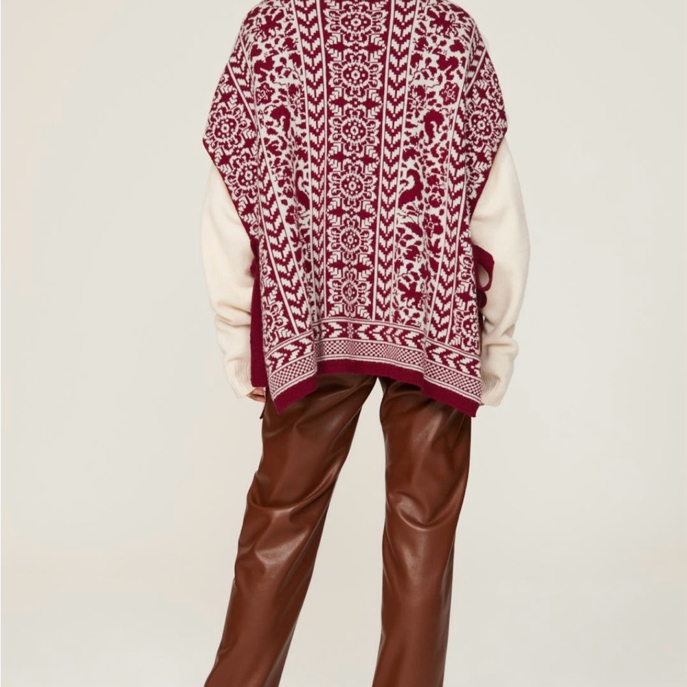 LA DoubleJ Burgundy and Cream Turtleneck Sweater - Picture 2 of 6